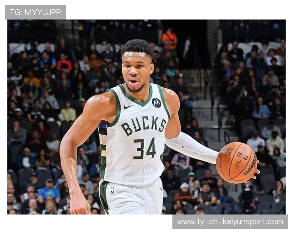 字母哥伤退引发雄鹿崩盘：篮球之夜的惊心时刻